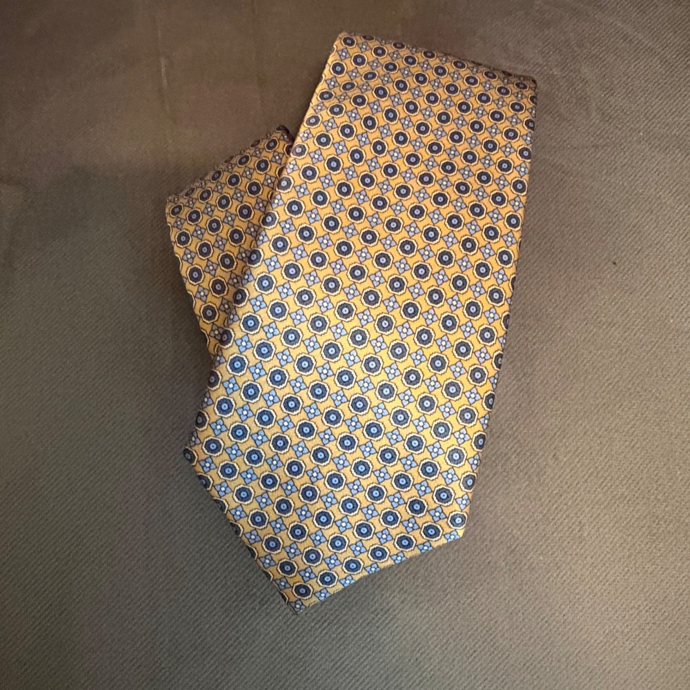 Black Brown 1826 Mens Silk Necktie Yellow Blue Geometric Medallion Print Tie